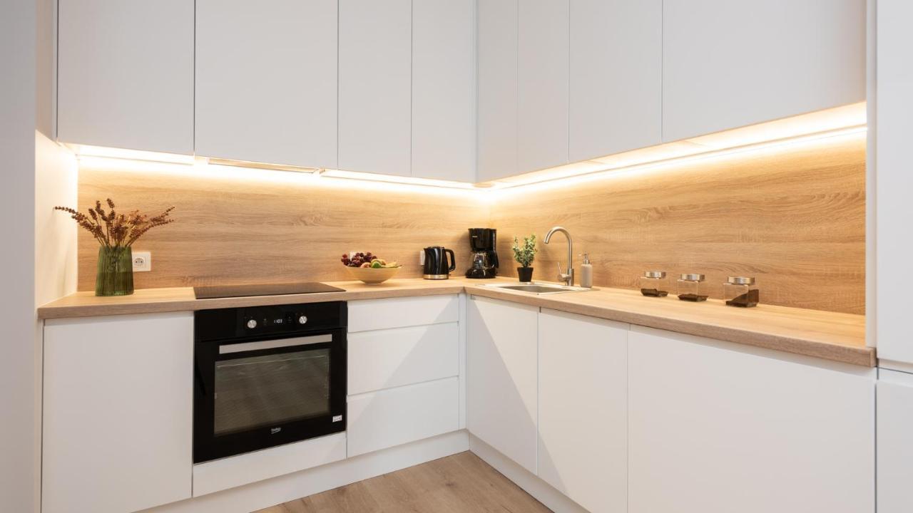 Flatbook - City Center Apartments Granaria Гданск Екстериор снимка